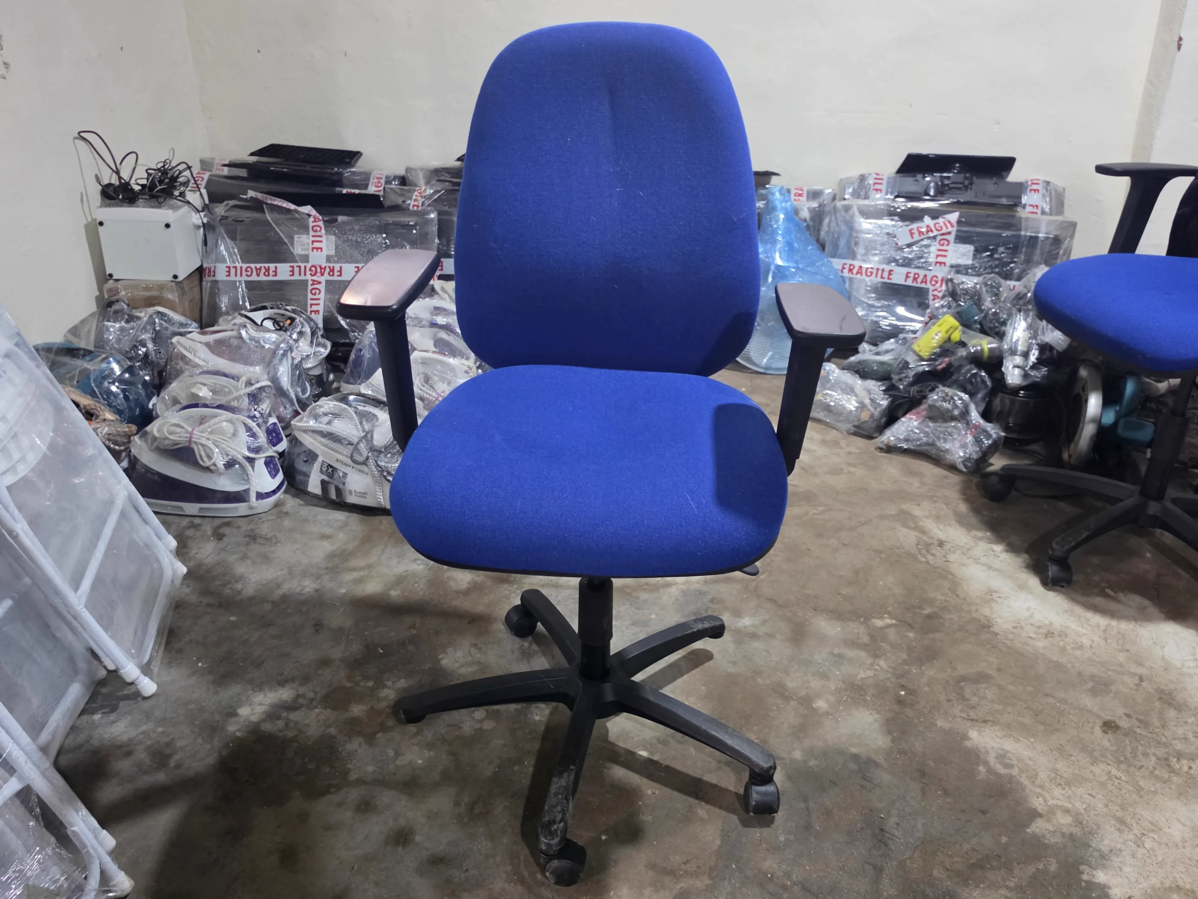 office chairs product